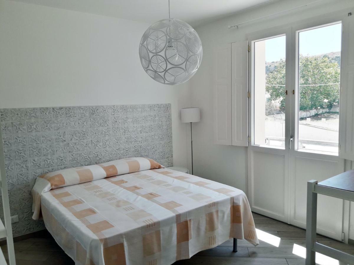 Morfino Vacanze Apartments Сан-Вито-Ло-Капо Экстерьер фото
